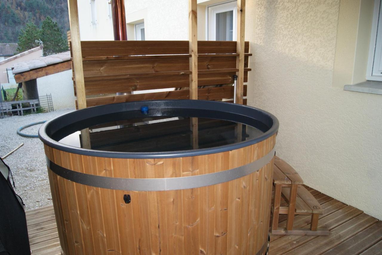 Gite La Dolce Vita Les Ollières-sur-Eyrieux Exterior foto